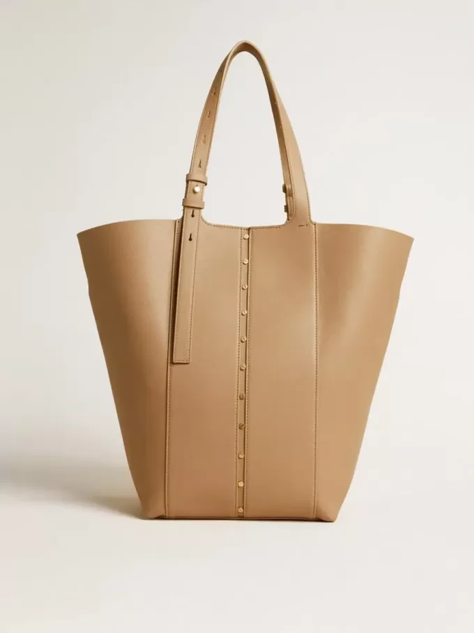 24/7 Bag North South i cappuccinofärgat läder med justerbara handtag