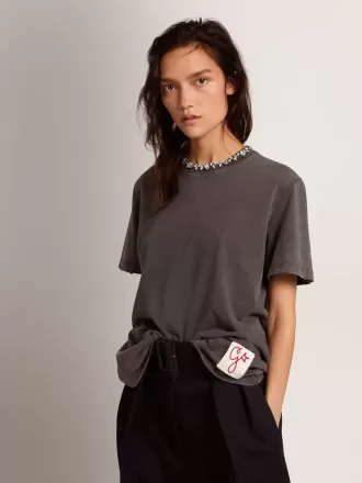 Antracitgrå T-shirt för dam med kristaller