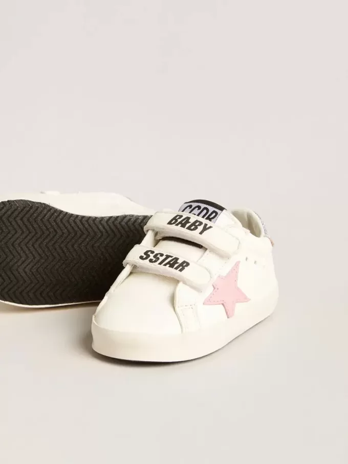 Baby Old School med rosa läderstjärna och silverfärgad läderflik på hälen Baby Old School med rosa läderstjärna och silverfärgad läderflik på hälen