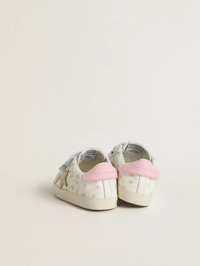 Baby School i nappa med rosa blommotiv och beige mockastjärna Baby School i nappa med rosa blommotiv och beige mockastjärna