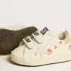 Baby School i nappaläder med rosa rosmotiv och vit mockastjärna Baby School i nappaläder med rosa rosmotiv och vit mockastjärna