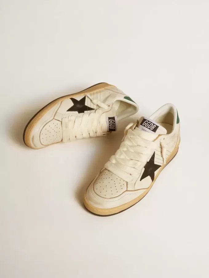 Ball Star för damer med svart läderstjärna och grön läderflik på hälen Ball Star för damer med svart läderstjärna och grön läderflik på hälen