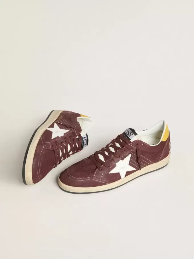 Ball Star för herr i chokladbrunt nubuck med läderstjärna och hälflik Ball Star för herr i chokladbrunt nubuck med läderstjärna och hälflik