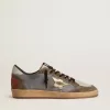 Ball Star för herr i nubuck och mocka med guldmetallisk stjärna Ball Star för herr i nubuck och mocka med guldmetallisk stjärna