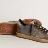Ball Star för herr i nubuck och mocka med guldmetallisk stjärna Ball Star för herr i nubuck och mocka med guldmetallisk stjärna