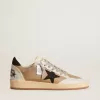 Ball Star i beige nubuck och nappa med svart Swarovski-kristallstjärna Ball Star i beige nubuck och nappa med svart Swarovski-kristallstjärna