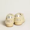 Ball Star LTD för dam i mocka och shearling med vit stjärna i lackläder Ball Star LTD för dam i mocka och shearling med vit stjärna i lackläder