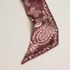 Band i burgundy silk twill med paisleymönster