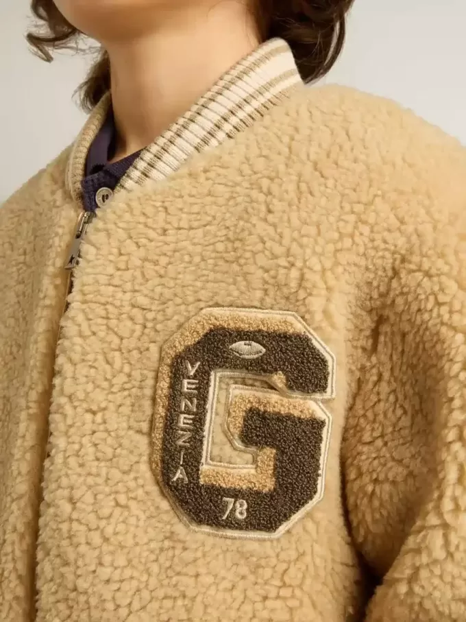 Beige bomberjacka i fleece för barn