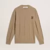 Beige tröja för herr med broderat logo Beige tröja för herr med broderat logo