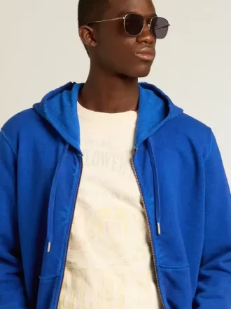 Blå hoodie för herr med text på baksidan