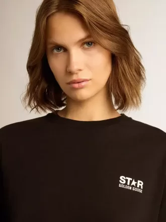 Black Star Collection T-shirt med kontrasterande vit logotyp och stjärna