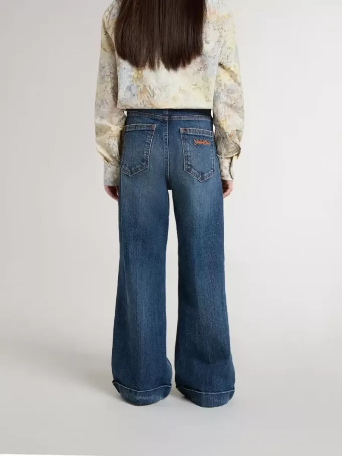 Bootcut-jeans för flickor med medium tvätt och broderi Bootcut-jeans för flickor med medium tvätt och broderi