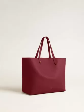 Burgundy Pasadena-väska i mjukt läder med guldlogotyp