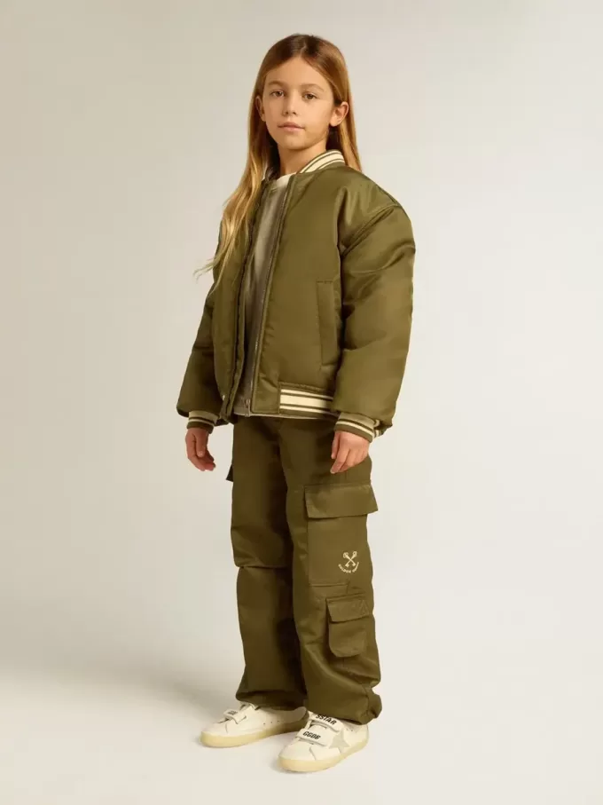Cargobyxor för barn i militärgrönt Cargobyxor för barn i militärgrönt