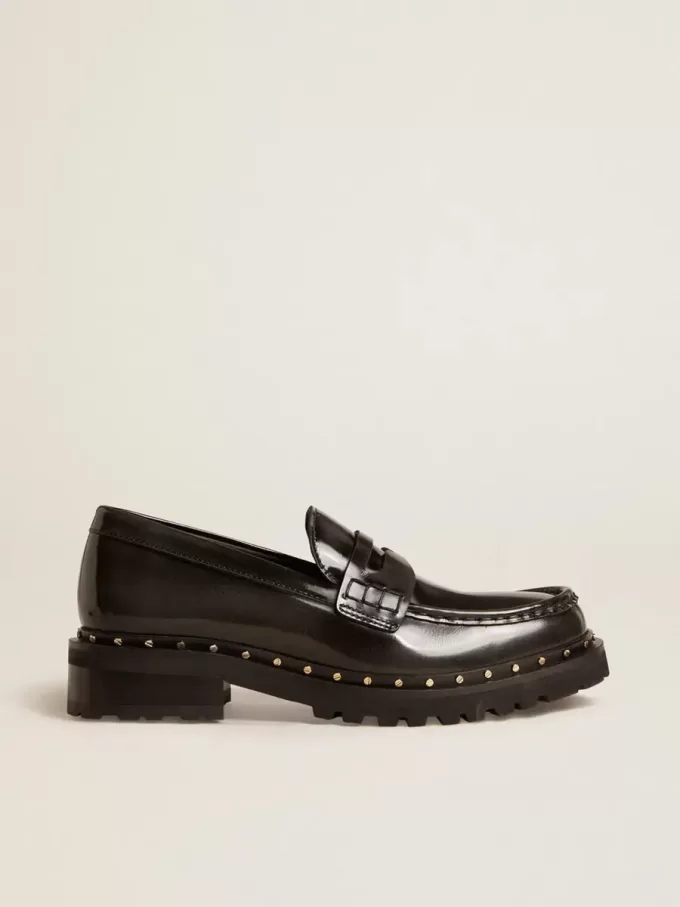 Chunky loafers för damer i svart läder med nitar
