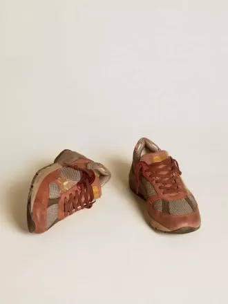 Dad-Star för dam i nubuck med guldfärgad läderstjärna och hälflik i mocka