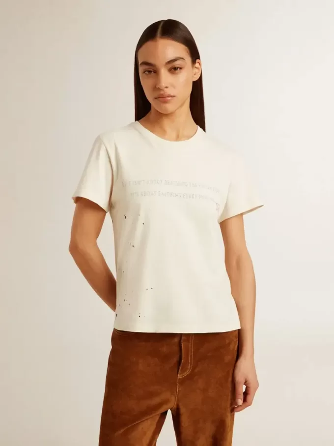 Dam-T-shirt i åldrad vit bomull med tryck och broderi