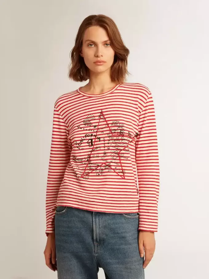Dam-T-shirt med vita och röda ränder och broderi på framsidan Dam-T-shirt med vita och röda ränder och broderi på framsidan