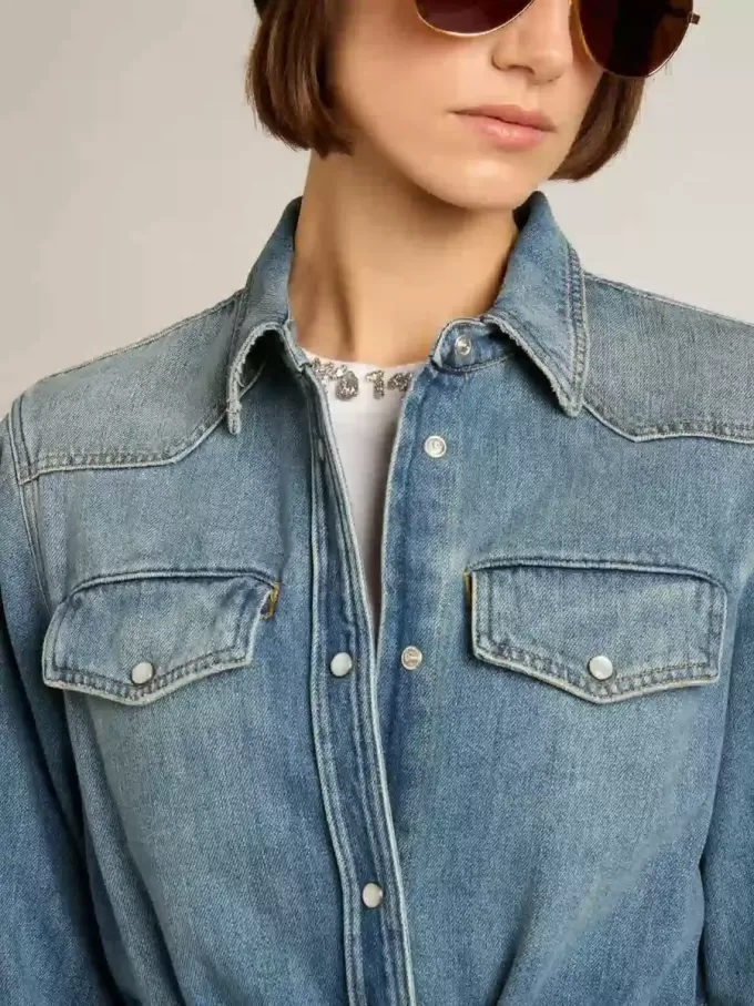 Damkjol i denim med bälte Damkjol i denim med bälte