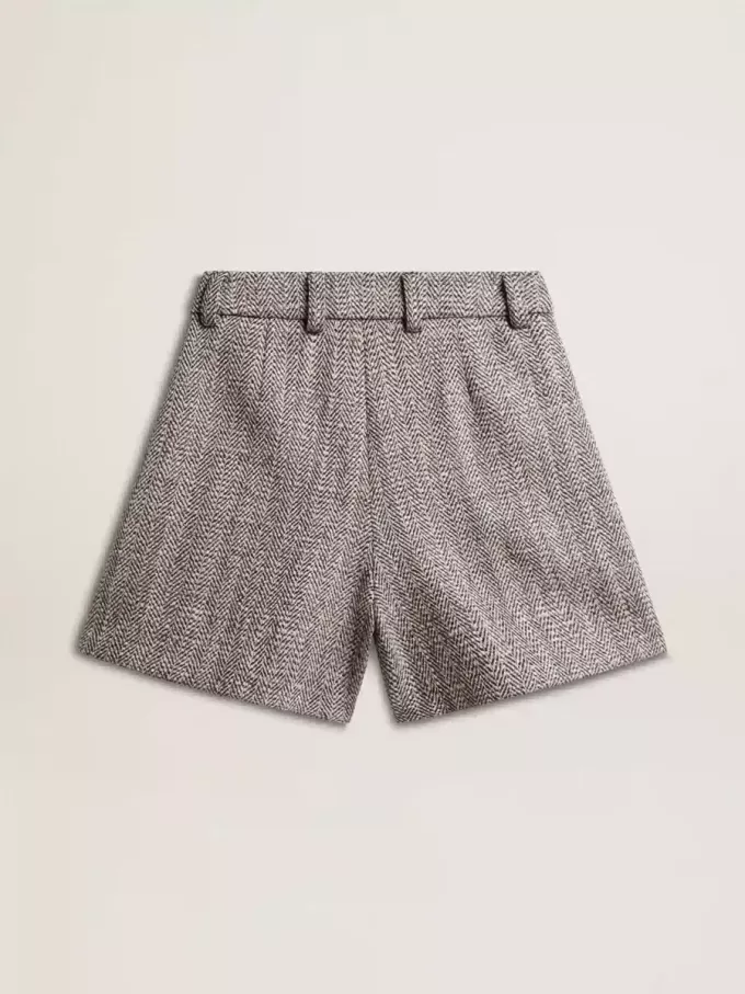 Damshorts i ecrubrun fiskbensmönstrad ull
