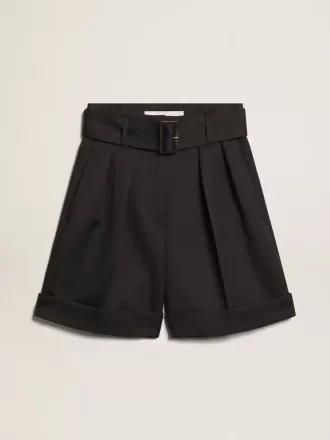 Damshorts i svart ullgabardin med midjebälte
