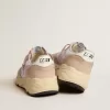 Damskor Running Sole i mesh och nubuck med silvermetallisk läderstjärna