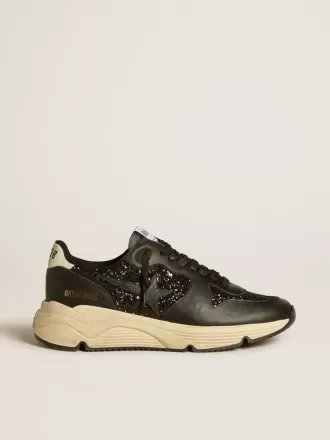 Damskor Running Sole i svart glitter med läderstjärna och nubuckklackflik