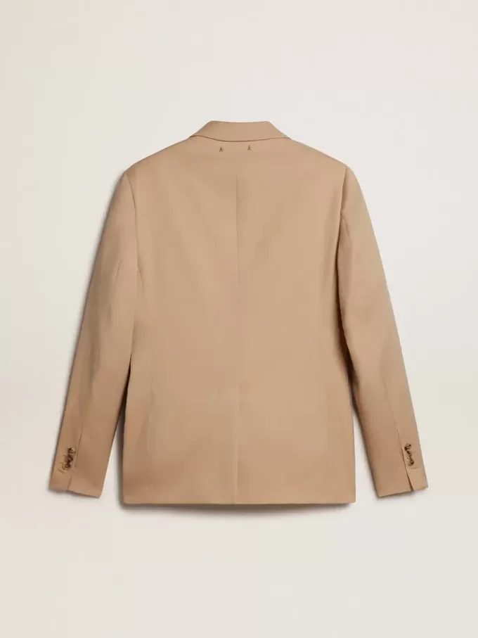 Enkelknäppt blazer i sandfärg med hornknappar Enkelknäppt blazer i sandfärg med hornknappar