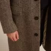 Enknäppt ullkappa för herr i beige och grå fiskbensmönster Enknäppt ullkappa för herr i beige och grå fiskbensmönster