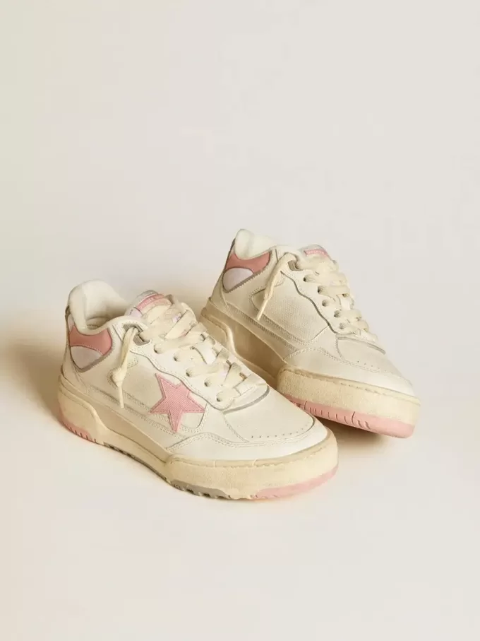 Forty2 för damer med rosa stjärna och vit läderflik på hälen