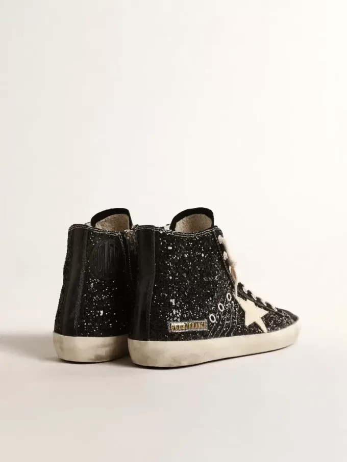 Francy Penstar LTD i glitter med elfenbensfärgad stjärna och svart hälflik Francy Penstar LTD i glitter med elfenbensfärgad stjärna och svart hälflik