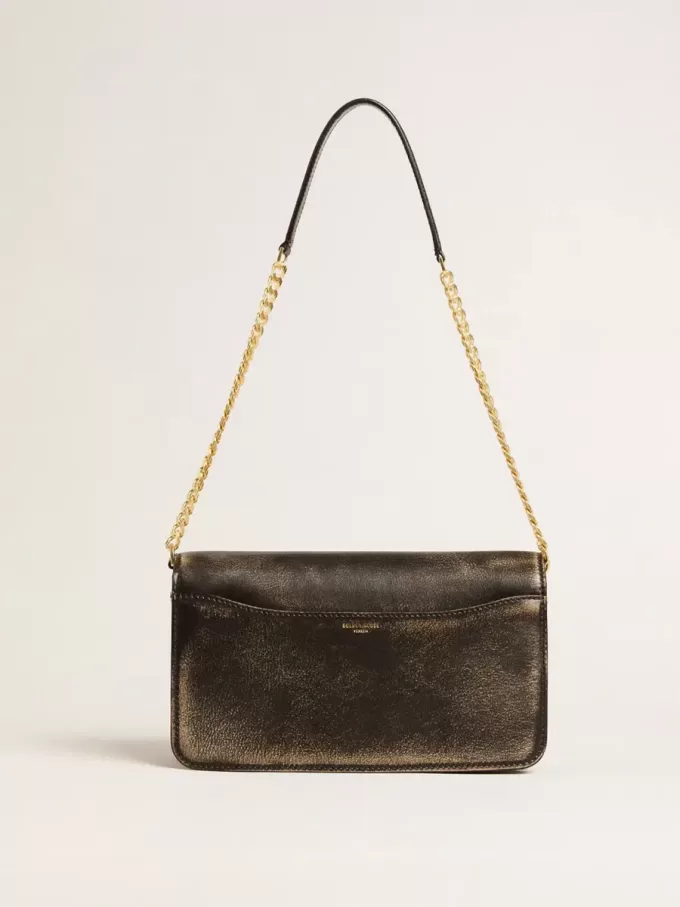 Gioia-väska i svart vintage-läder med gulddetaljer Gioia-väska i svart vintage-läder med gulddetaljer
