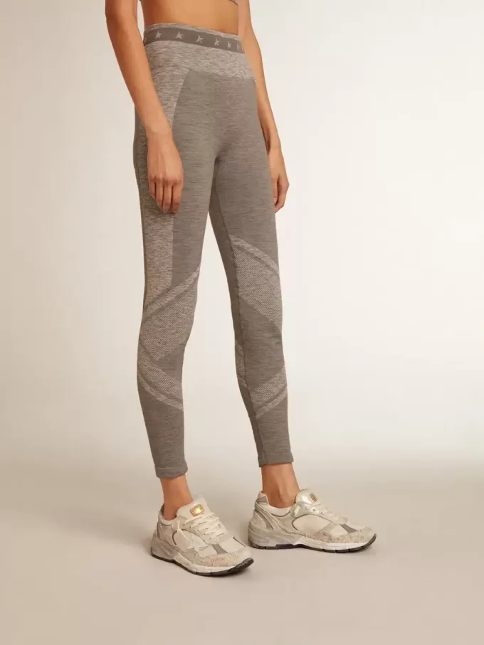 Grå melerade leggings för dam med blandade sömmar Grå melerade leggings för dam med blandade sömmar