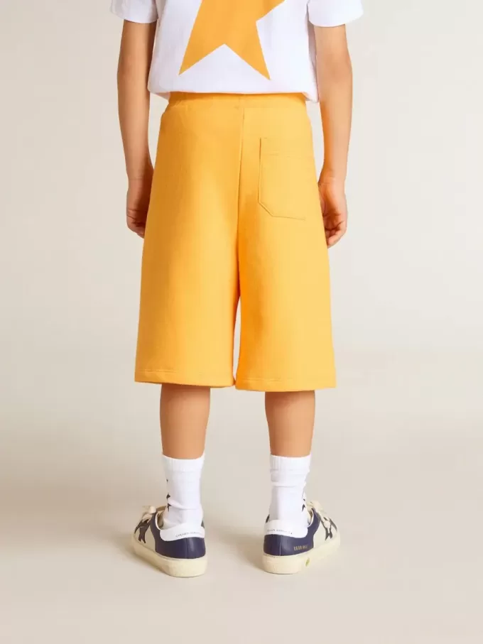 Gul mustardfärgade shorts för pojkar Gul mustardfärgade shorts för pojkar