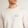 Herr-sweatshirt i slitet vitt med tryck
