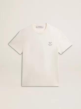 Herr-T-shirt i bomull i åldrat vitt med tryck på hjärtat