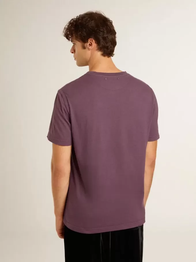 Herr-T-shirt i bomull i slitet lila med logotryck