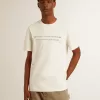 Herr-T-shirt i åldrad vit bomull med tryck och broderi