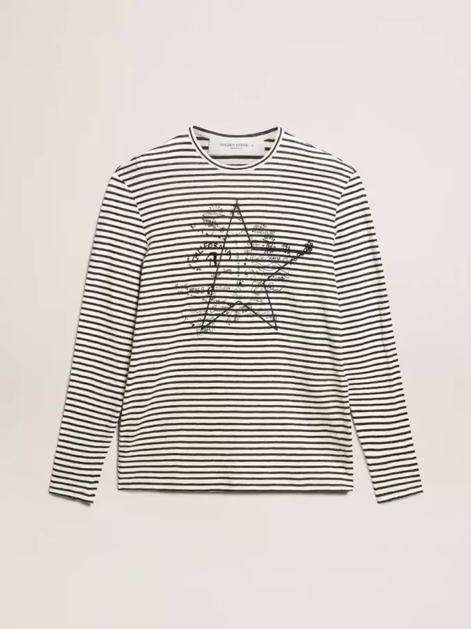 Herr-T-shirt med vita och blå ränder och brodyr på framsidan