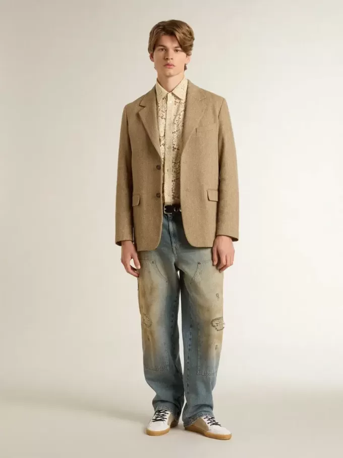 Herrjeans i slitna sandtvättad stil Herrjeans i slitna sandtvättad stil