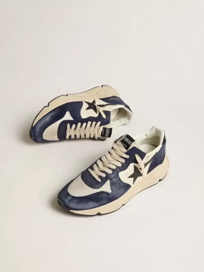 Herrskor Running Sole i svart och beige nappa med svart stjärna och hälflik Herrskor Running Sole i svart och beige nappa med svart stjärna och hälflik