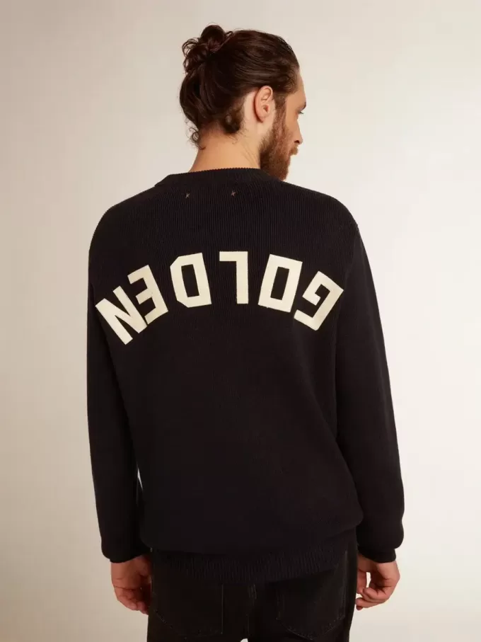 Herrtröja med rund hals i mörkblå bomull med logotyp