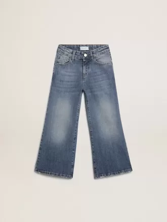 Jeans med vida ben i mellanblå bull denim