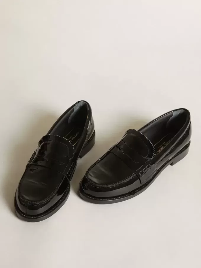 Jerry loafer i svart lackläder