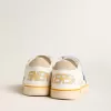 Junior Ball Star med blå glitterstjärna och beige mockalås