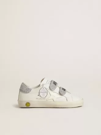 Junior Old School med silverfärgad Swarovski-kristall på hälfliken och remmarna