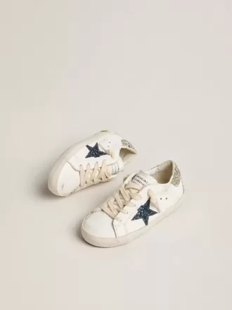 junior super star i lder med glitterstjrna och hlflik 2 330x440 - Junior Super-Star i l&auml;der med glitterstj&auml;rna och h&auml;lflik