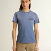 Ljusblå T-shirt för damer med tryck på bröstet Ljusblå T-shirt för damer med tryck på bröstet