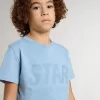 Ljusblå T-shirt med tryck för pojkar Ljusblå T-shirt med tryck för pojkar